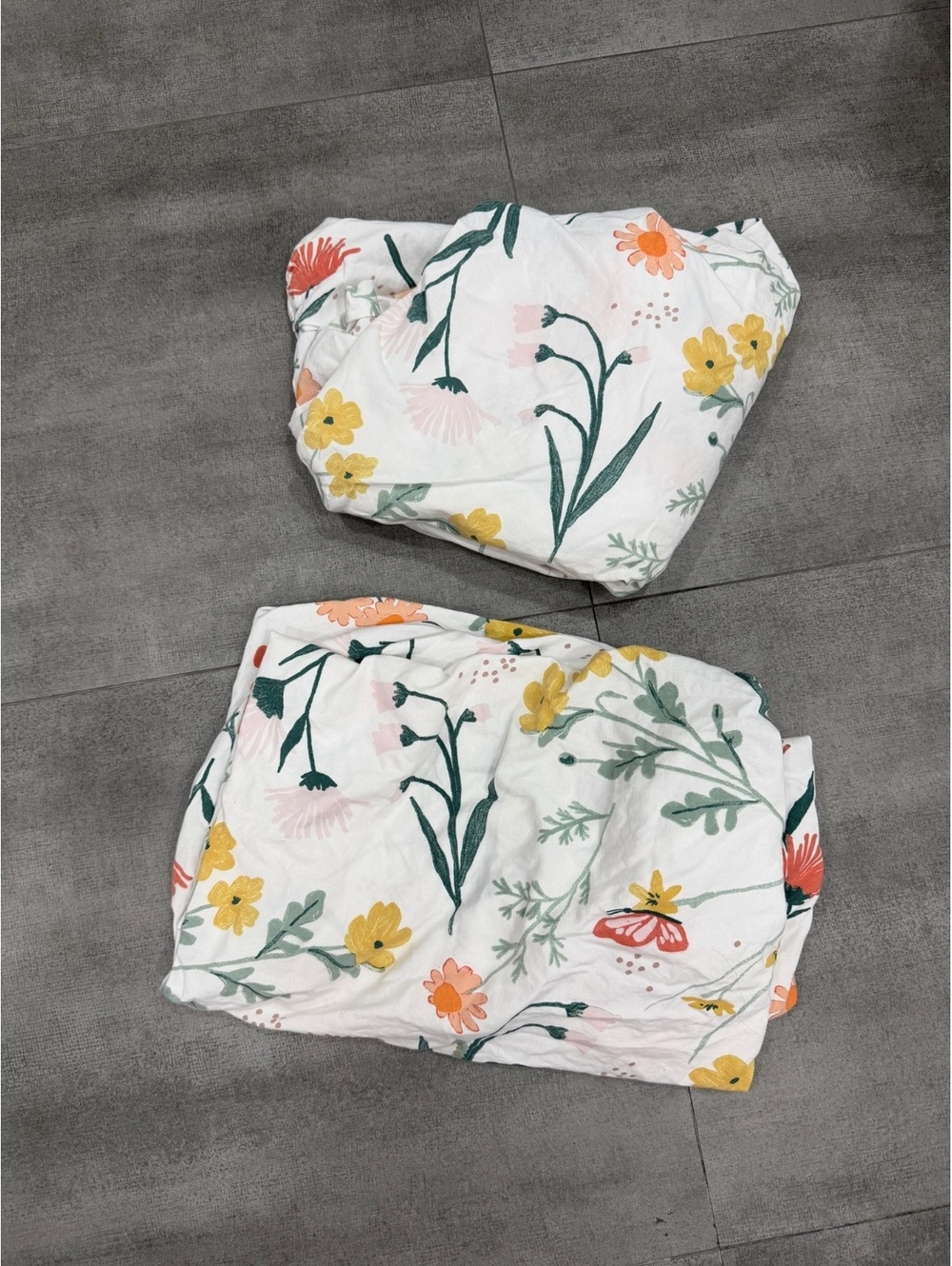 Cloud Island “Garden Floral” Fitted Crib Sheets Set